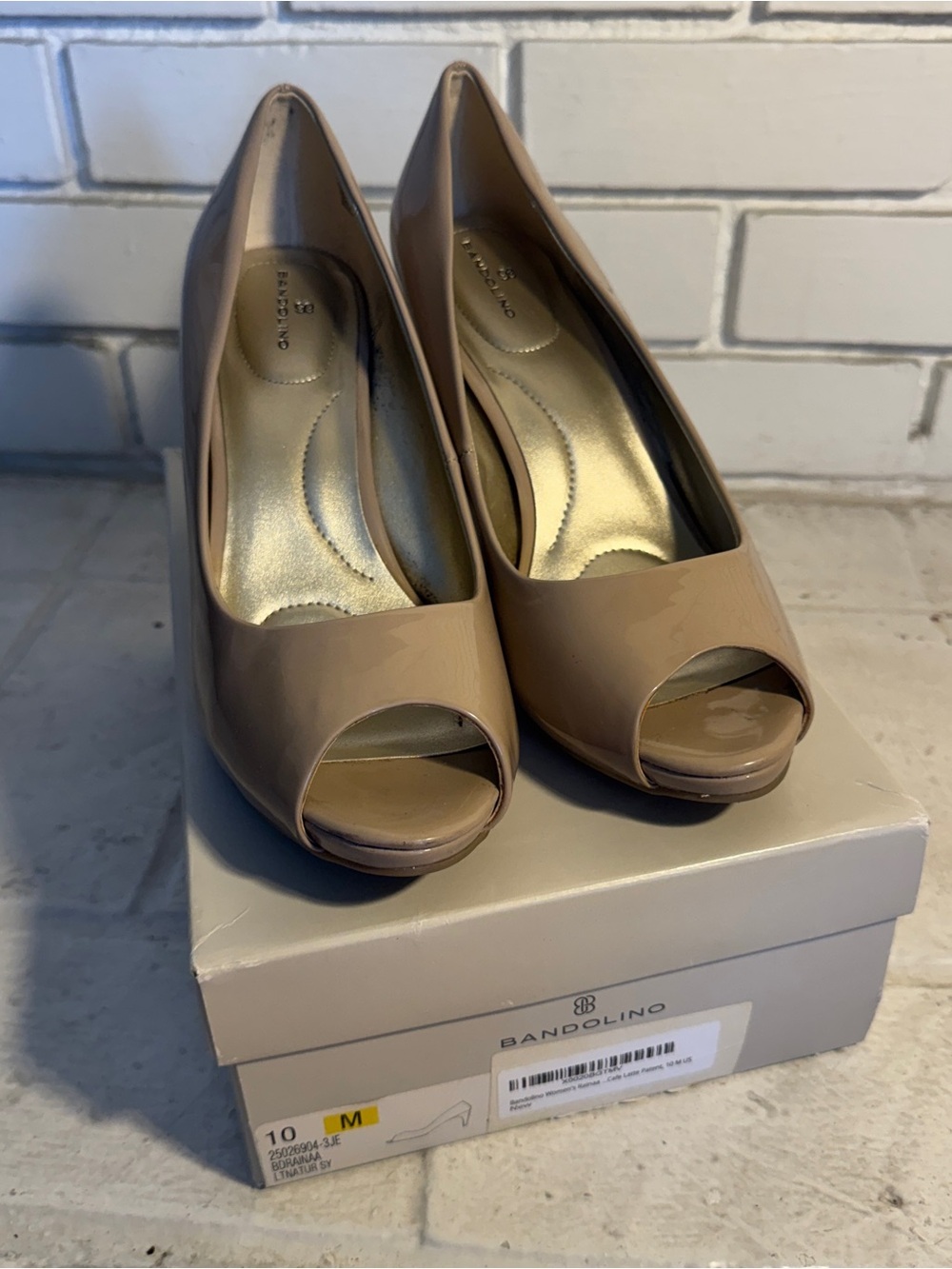 Bandolino Rainaa Cafe Latte Patent Peep Toe Heels - 10M